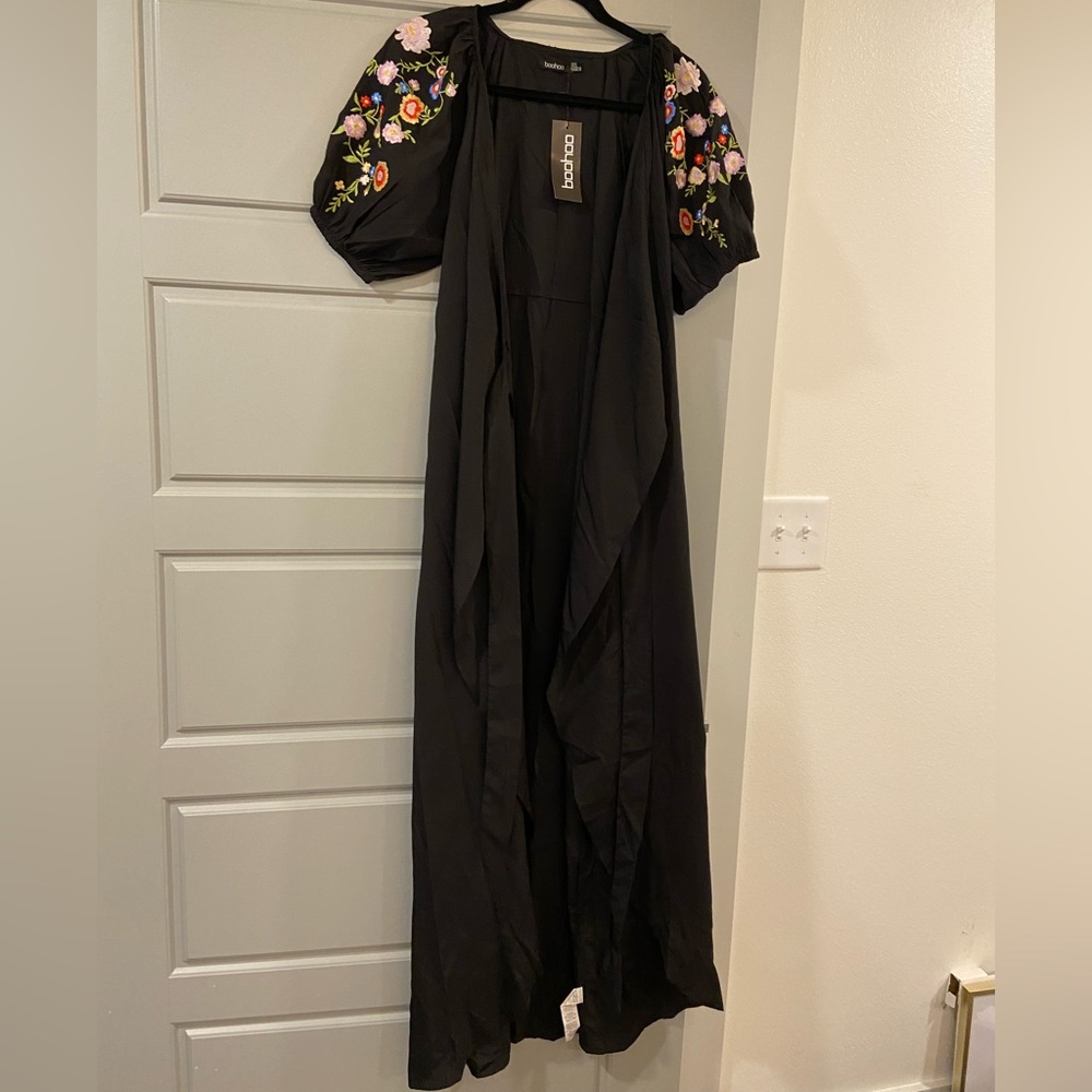 NEW Boohoo Maternity Floral Embroidered Wrap Maxi Dress